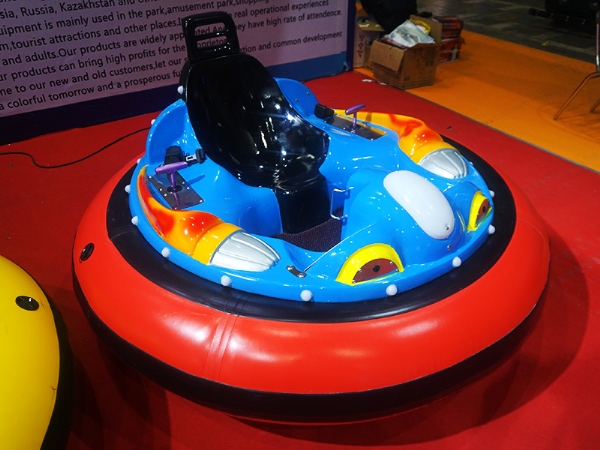 太空碰碰車(chē)