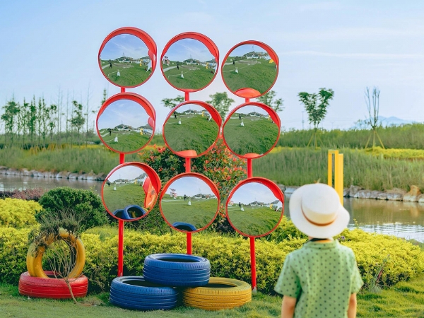 網(wǎng)紅打卡  凸面反光鏡